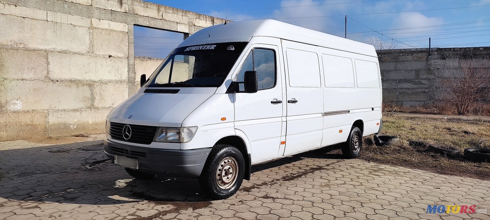 1998' Mercedes-Benz Sprinter photo #2