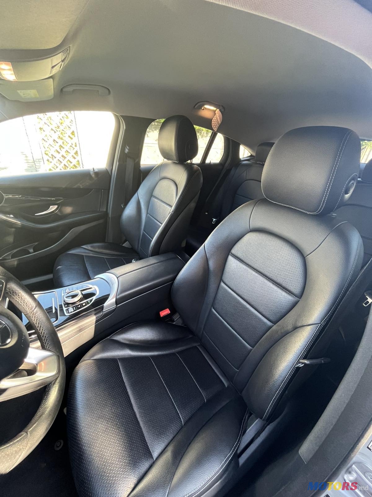 2017' Mercedes-Benz GLC 220 Coupe photo #7