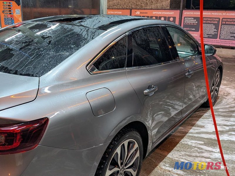 2016' Renault Talisman photo #5