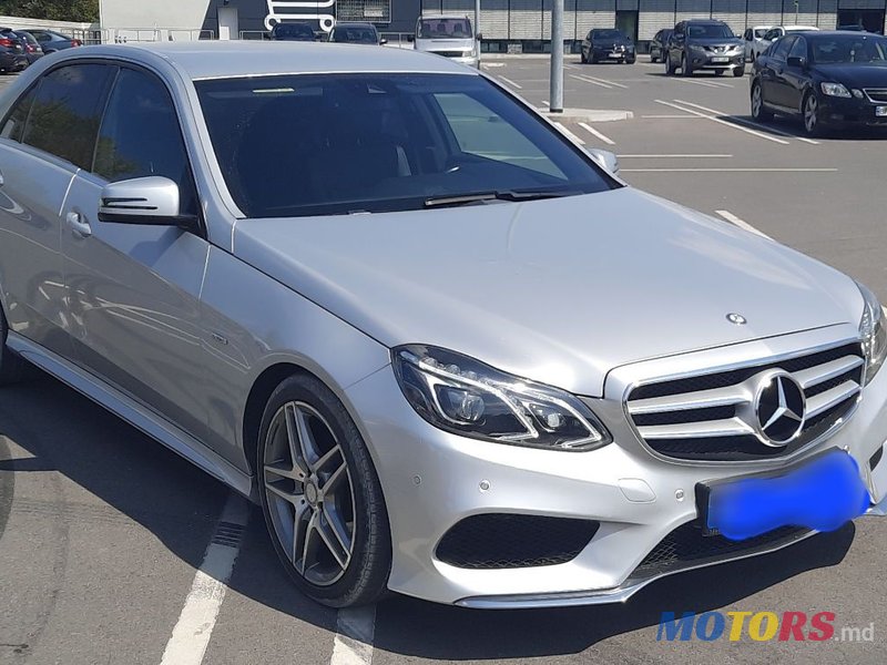 2015' Mercedes-Benz E Класс photo #4