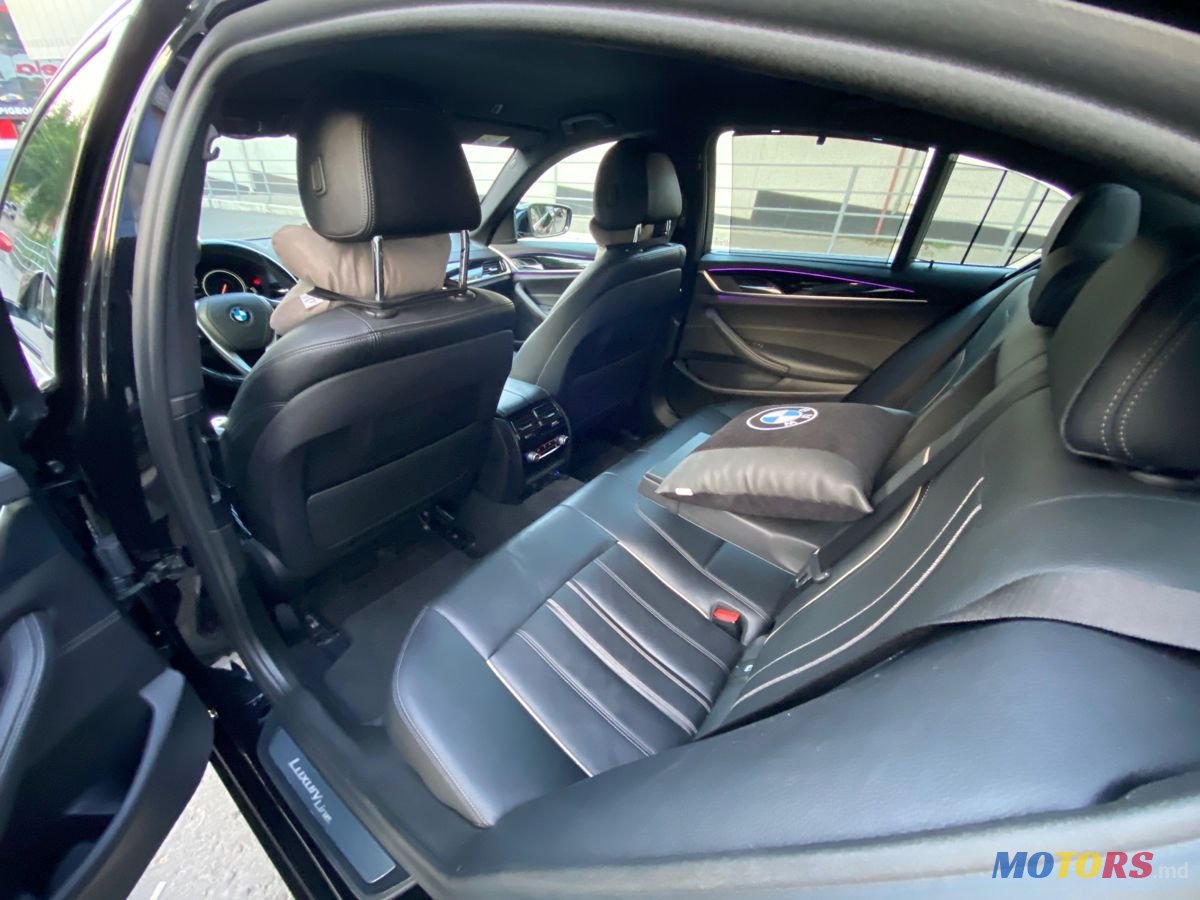 2018' BMW 5 Series photo #5