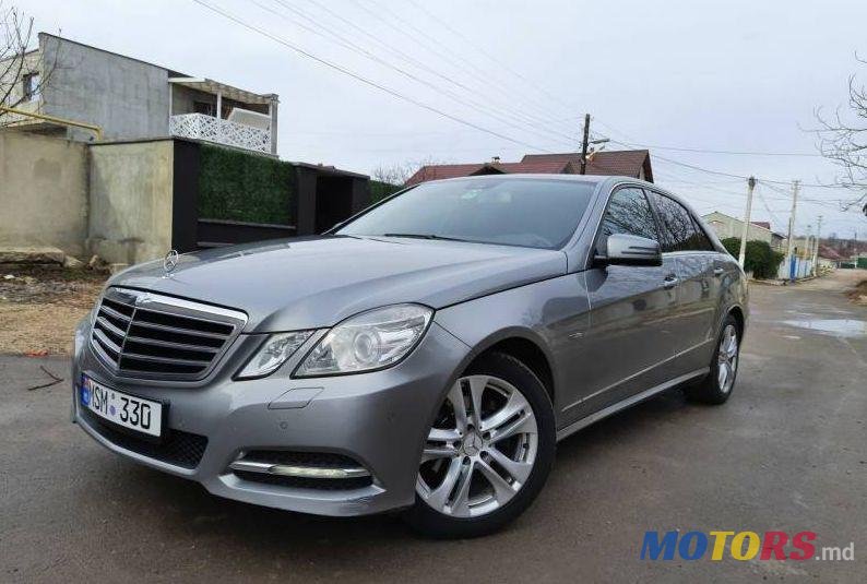 2010' Mercedes-Benz E photo #1