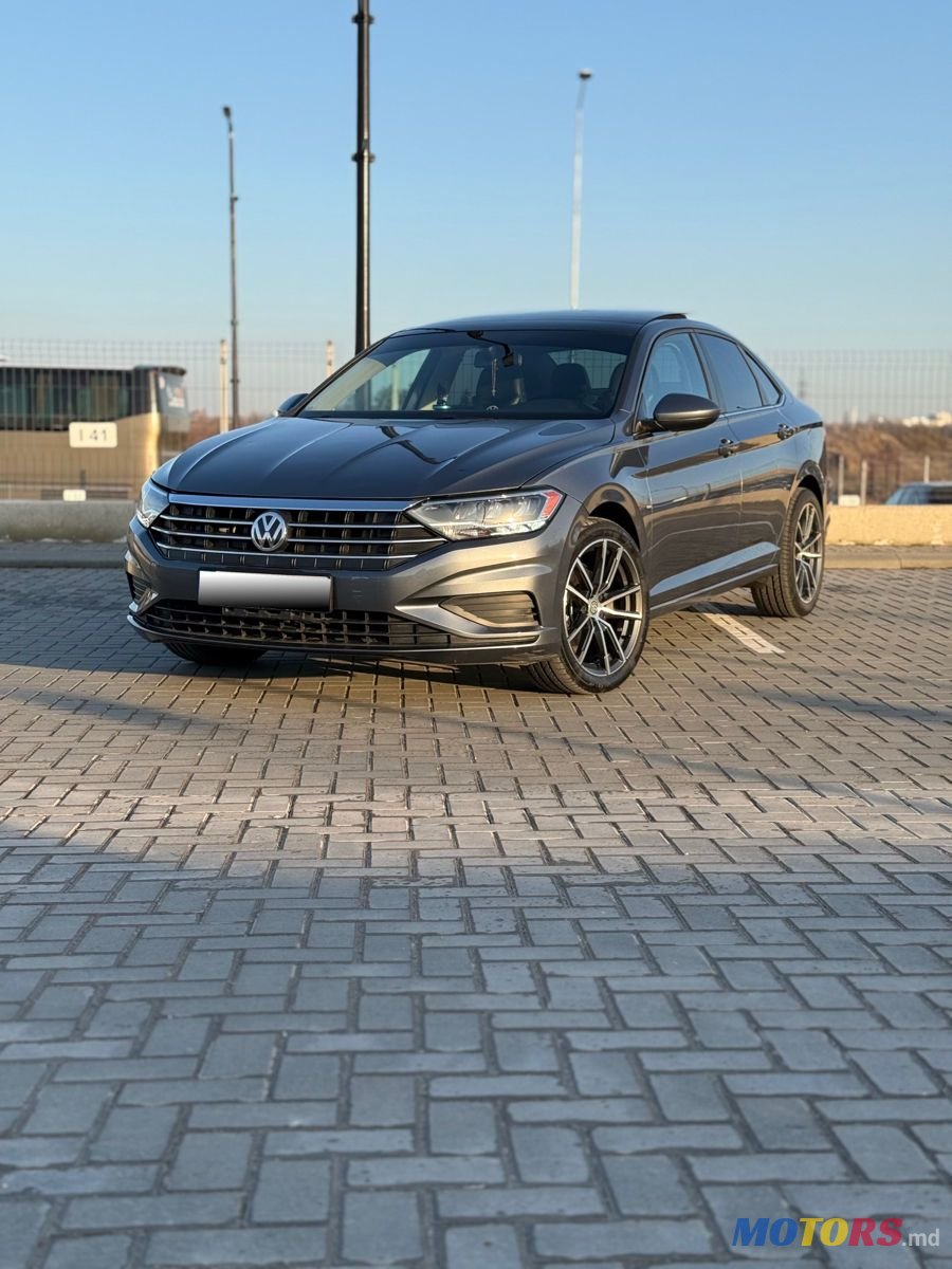 2018' Volkswagen Jetta photo #2