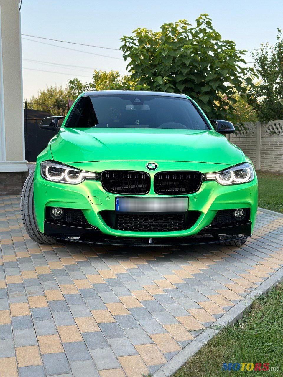 2017' BMW 3 Series photo #1