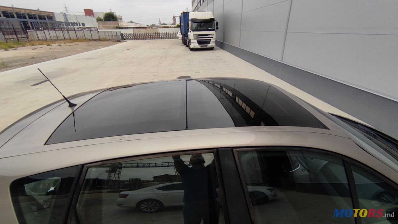 2007' Renault Scenic photo #3