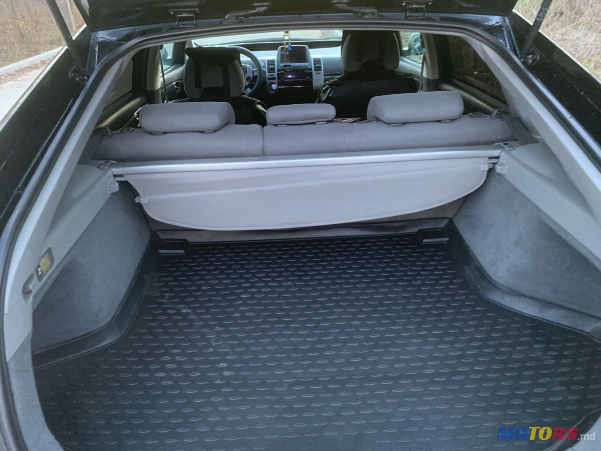 2008' Toyota Prius photo #6