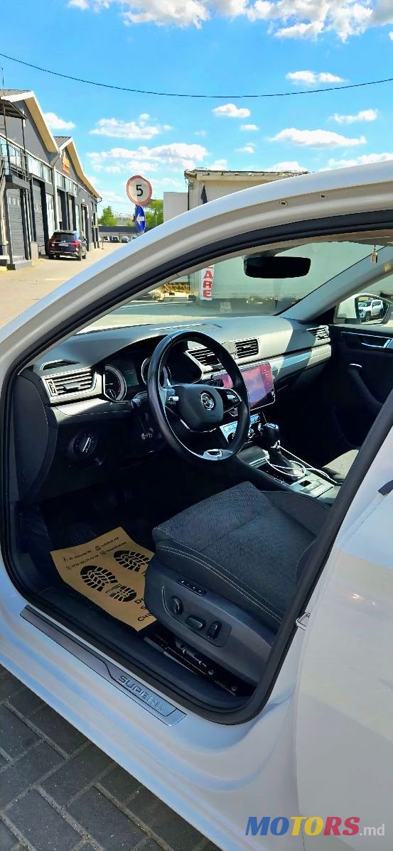 2020' Skoda Superb photo #6