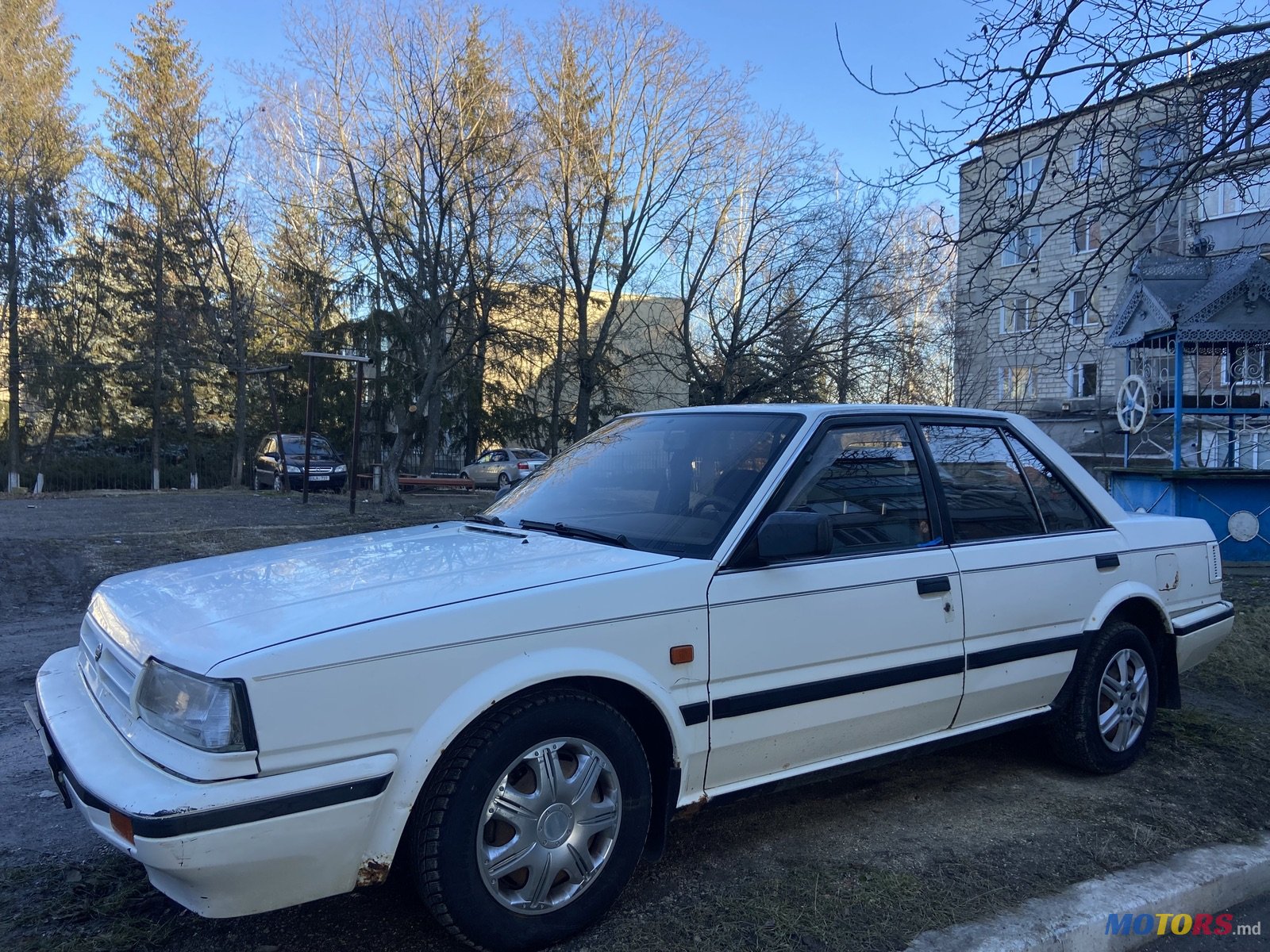 1990' Nissan Bluebird photo #2