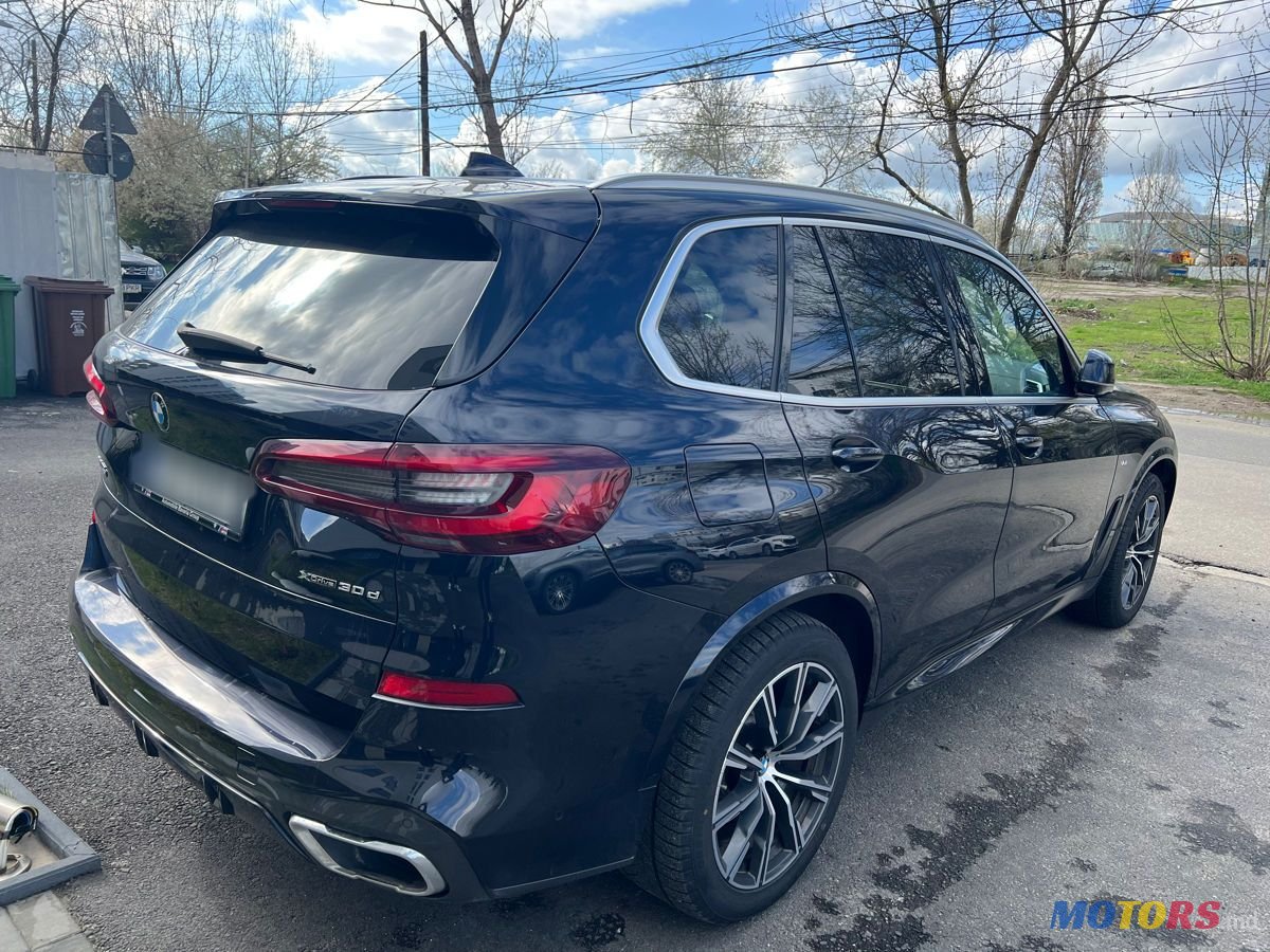 2020' BMW X5 photo #3