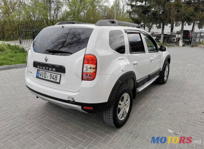 2014' Dacia Duster photo #3