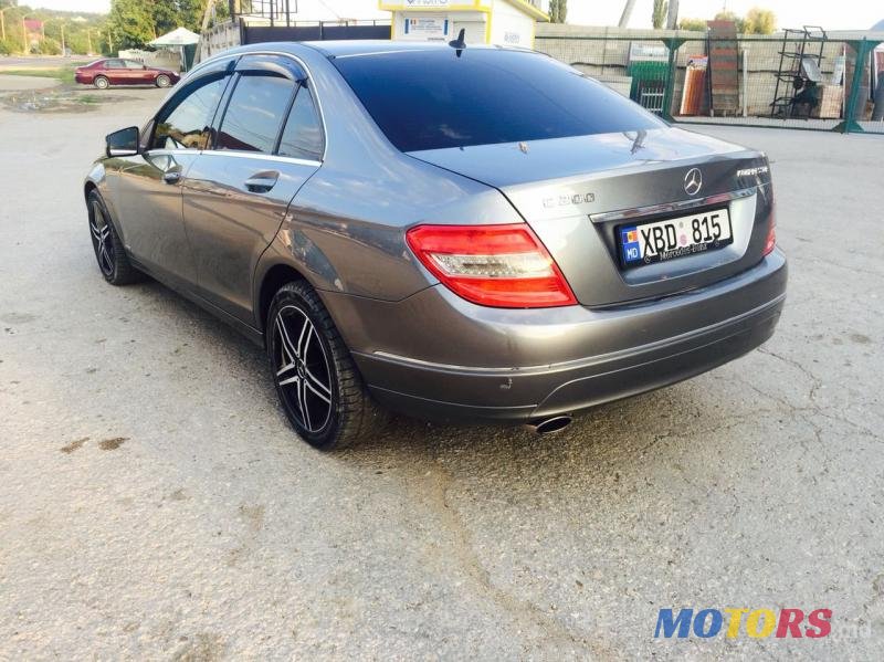 2009' Mercedes-Benz C-Class photo #1