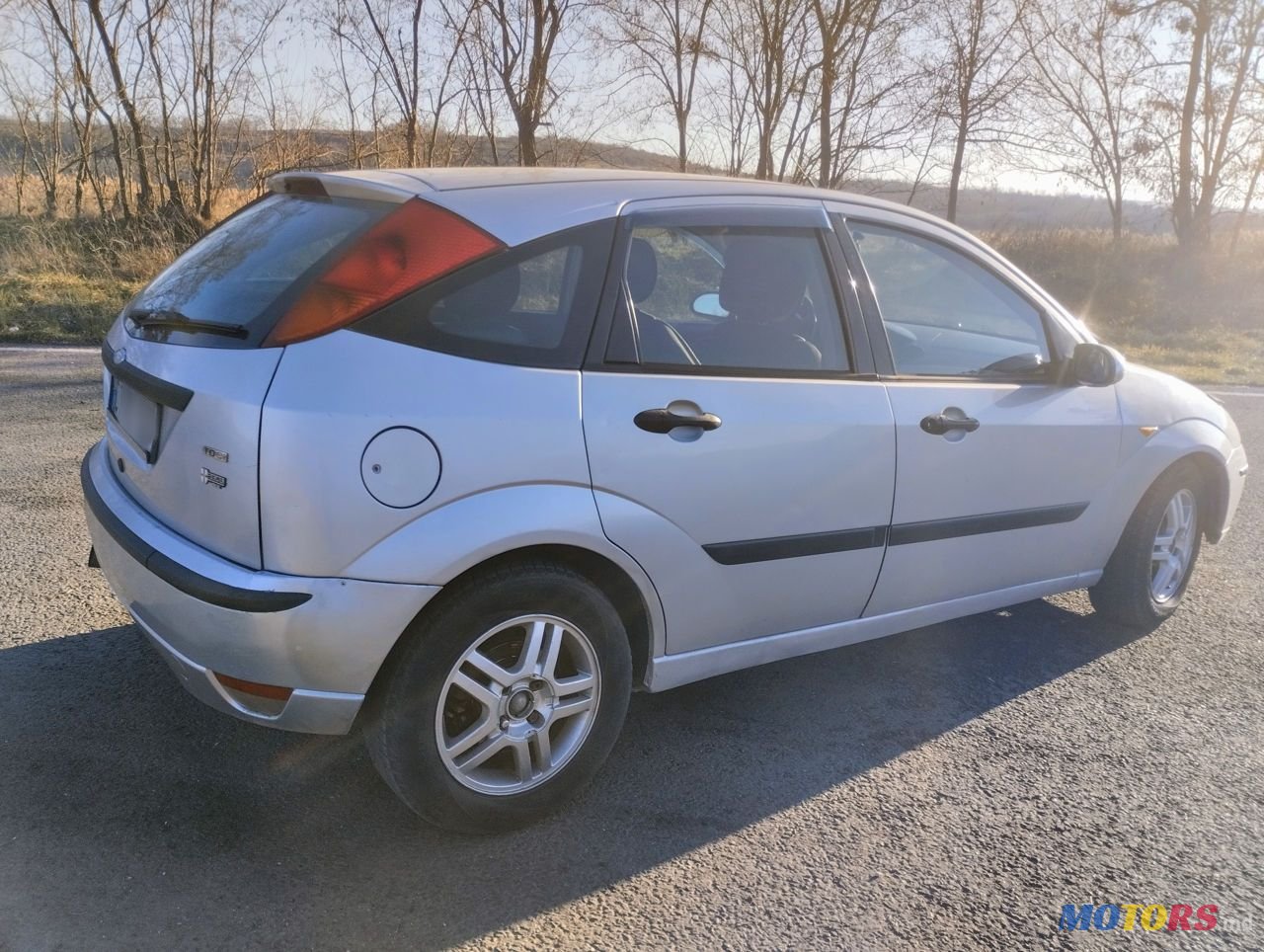 2003' Ford Focus photo #3