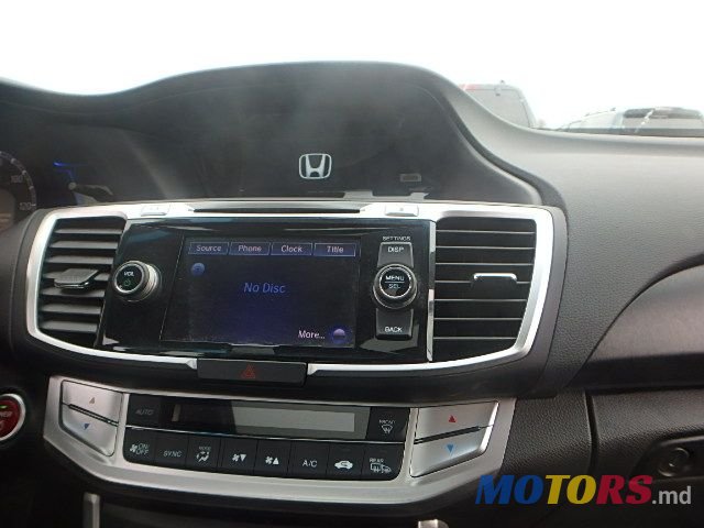 2015' Honda Accord photo #3