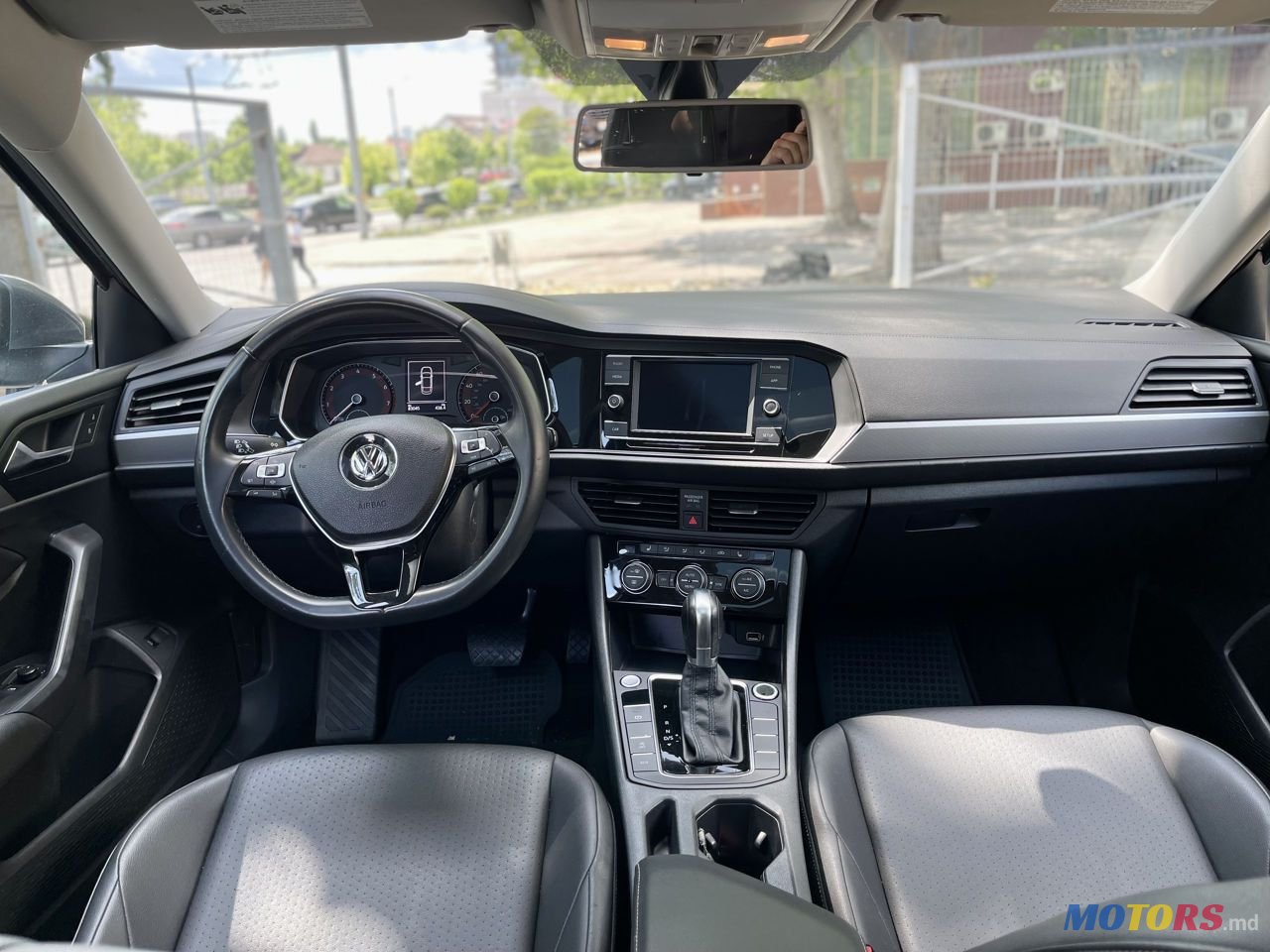 2019' Volkswagen Jetta photo #6