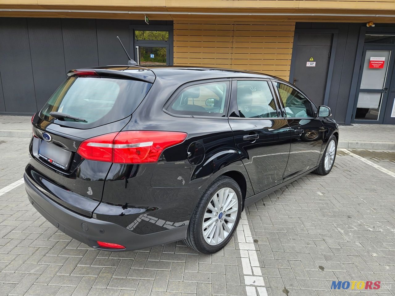 2017' Ford Focus photo #4