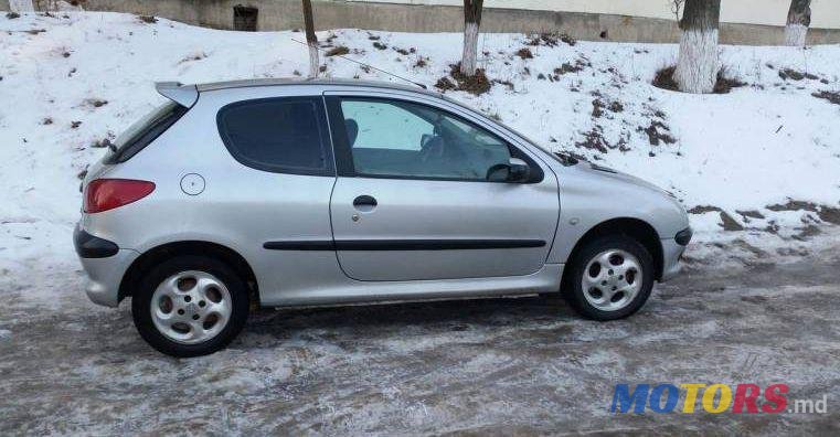 2002' Peugeot 206 photo #1