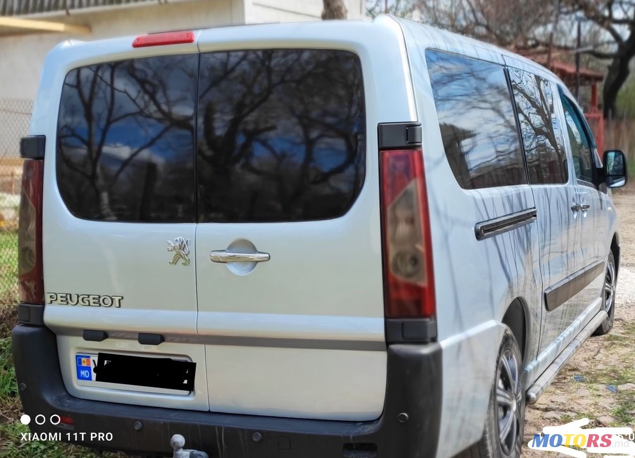 2010' Peugeot photo #2