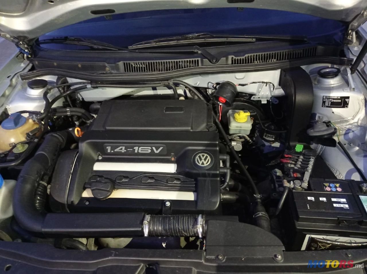 2000' Volkswagen Golf photo #3