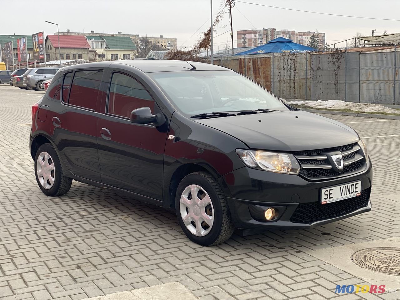2012' Dacia Sandero photo #3
