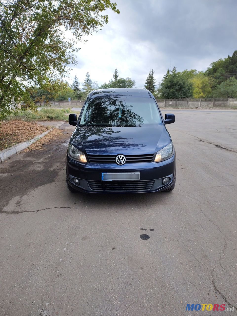 2012' Volkswagen Caddy photo #2