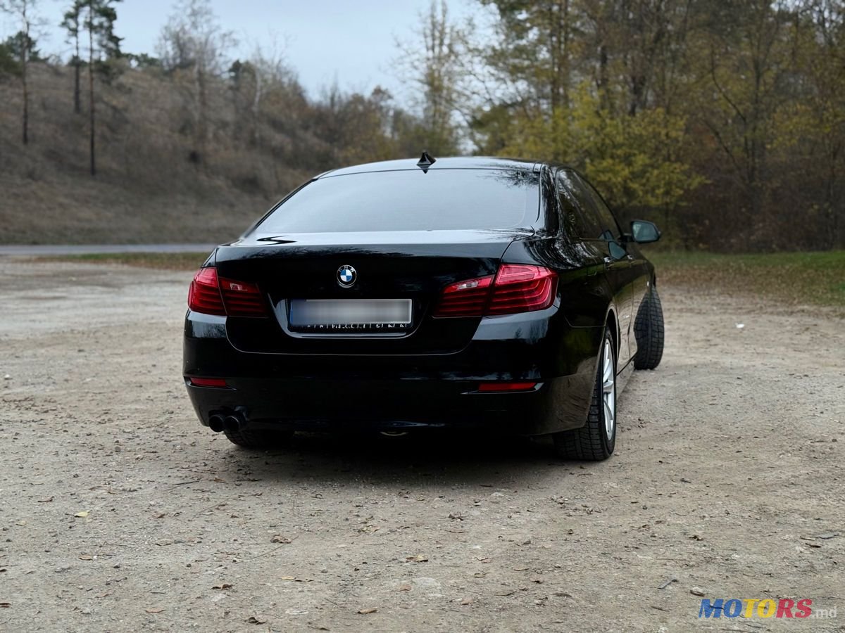 2014' BMW 5 Series photo #2