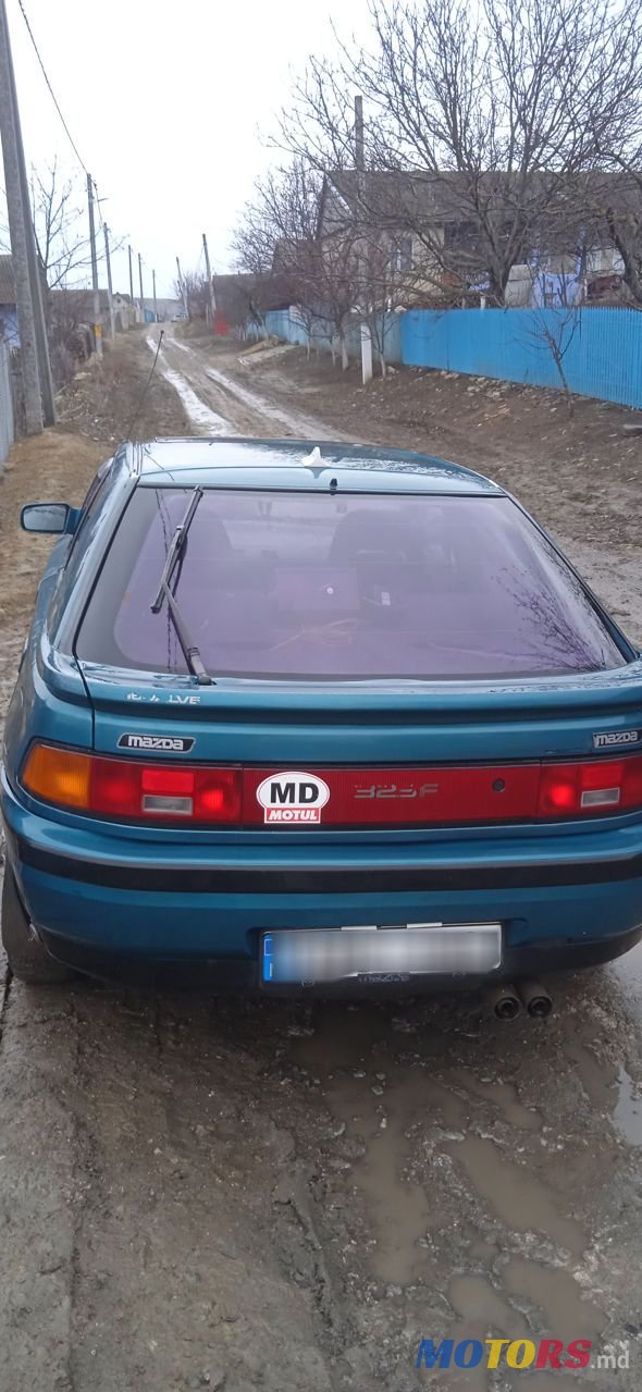 1994' Mazda 323 photo #2