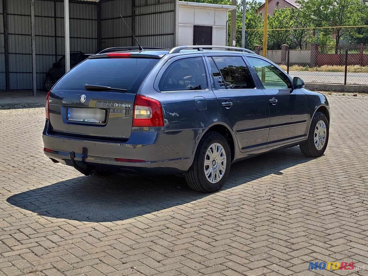 2009' Skoda Octavia photo #4