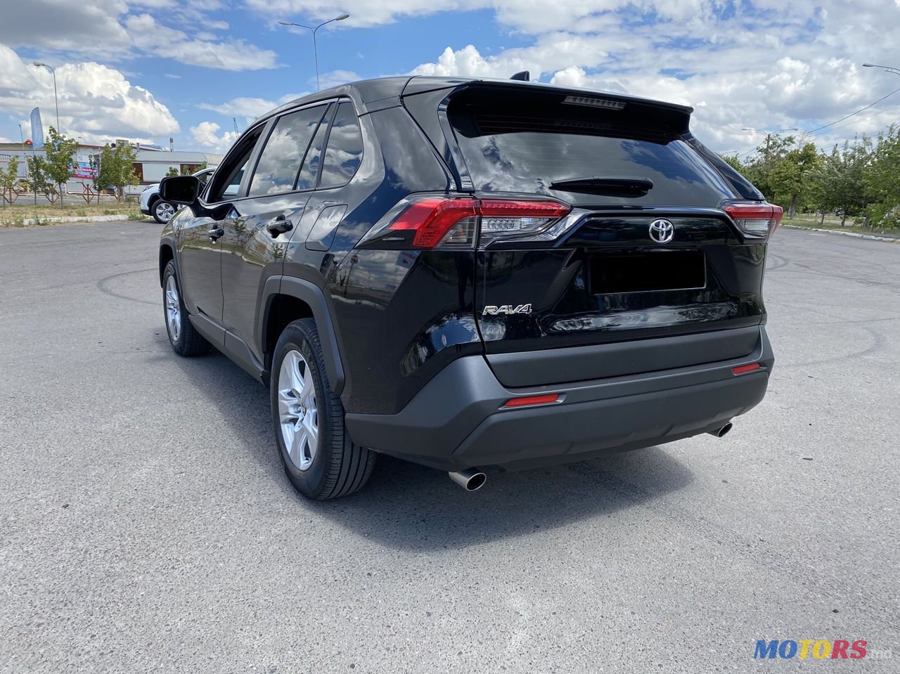 2021' Toyota RAV4 photo #4