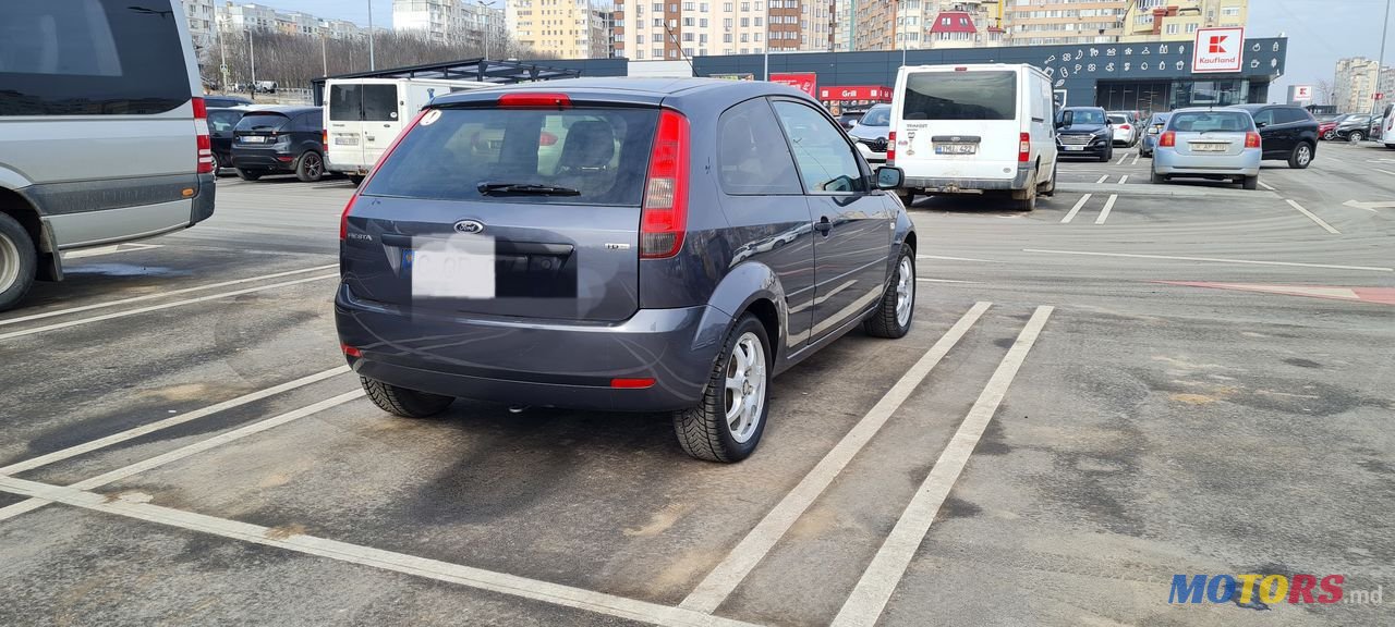 2005' Ford Fiesta photo #2