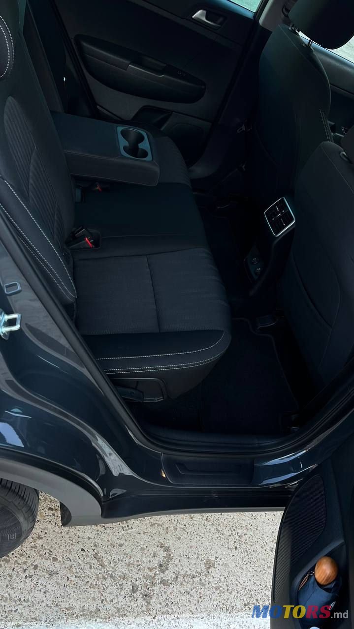 2021' Kia Sportage photo #2