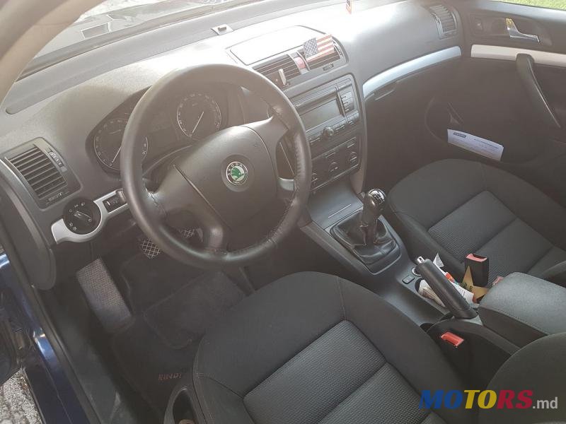 2007' Skoda Octavia photo #3