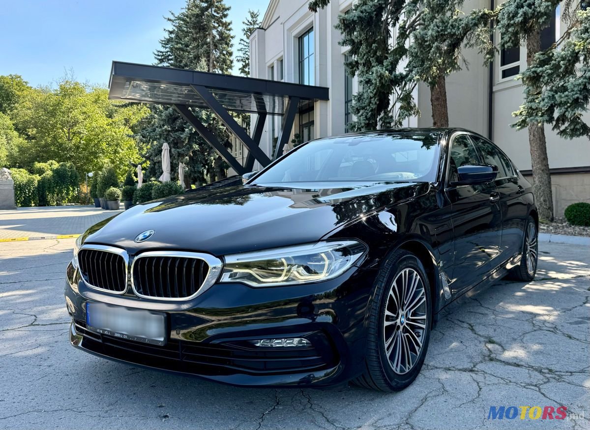 2017' BMW 5 Series photo #1