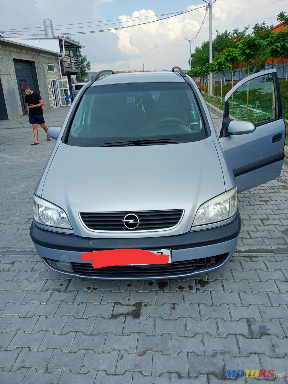 2002' Opel Zafira photo #4