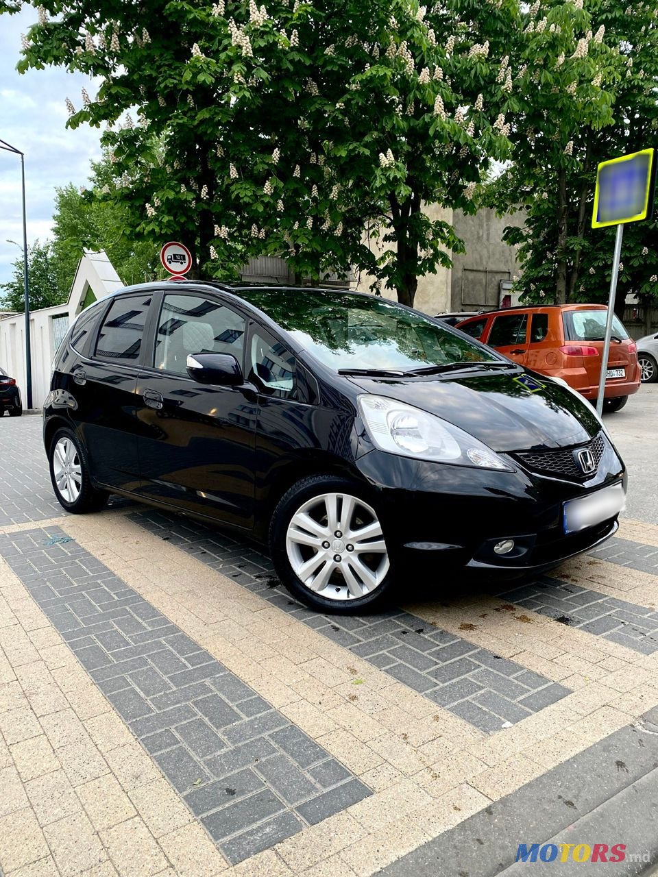 2010' Honda Jazz photo #2