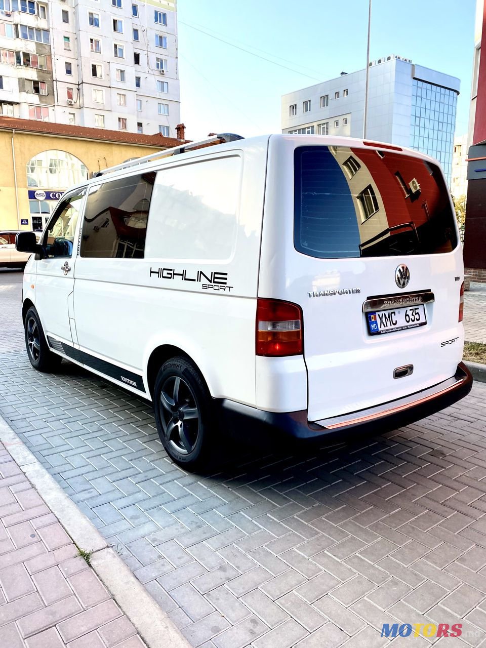 2005' Volkswagen Transporter photo #4