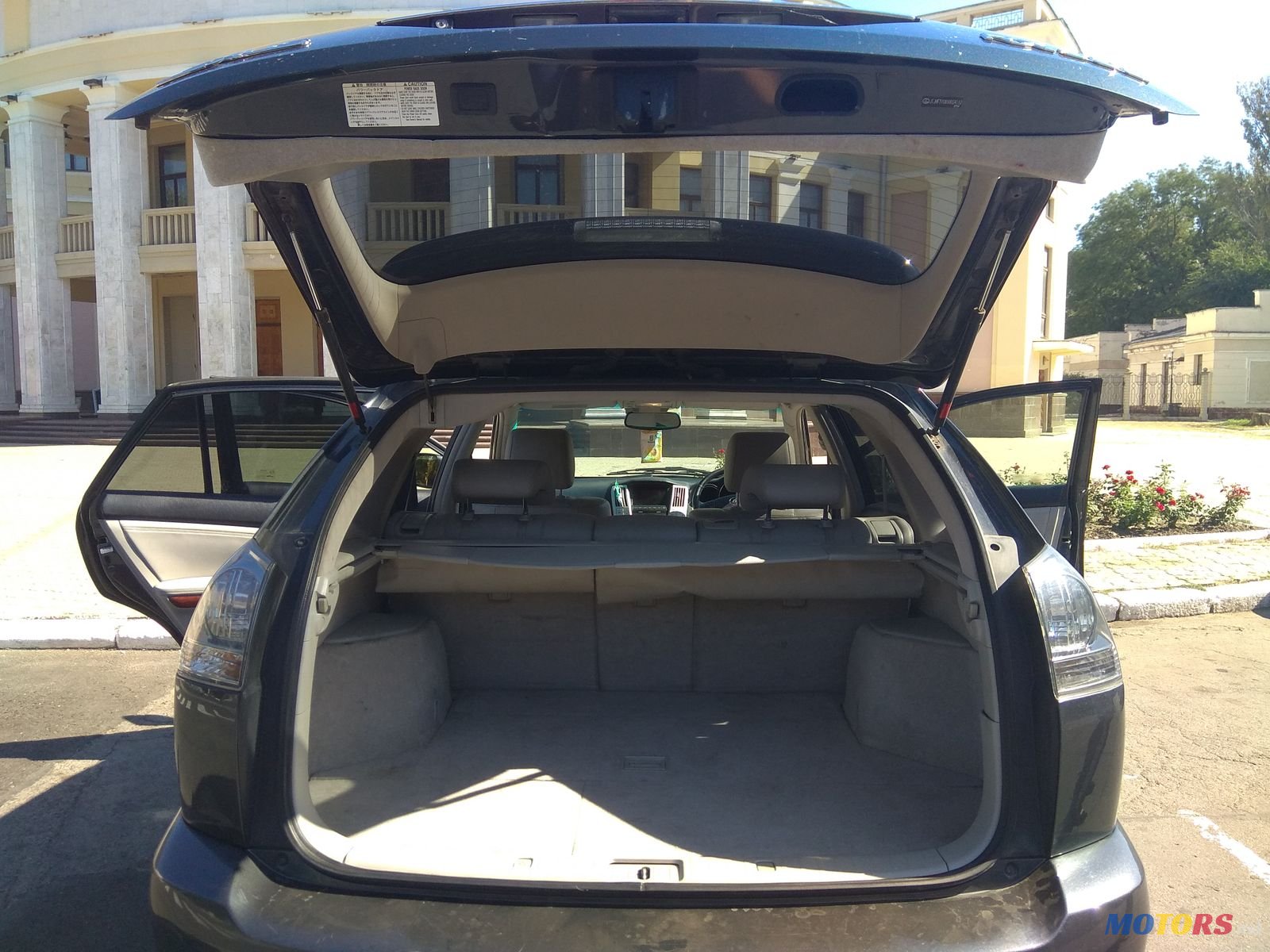 2004' Lexus RX 300 photo #7