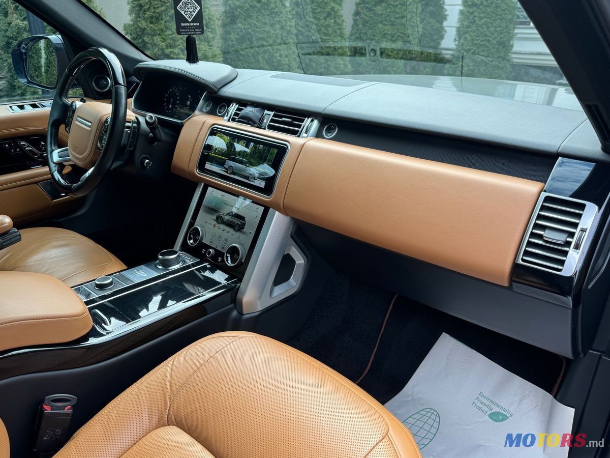 2019' Land Rover Range Rover photo #5