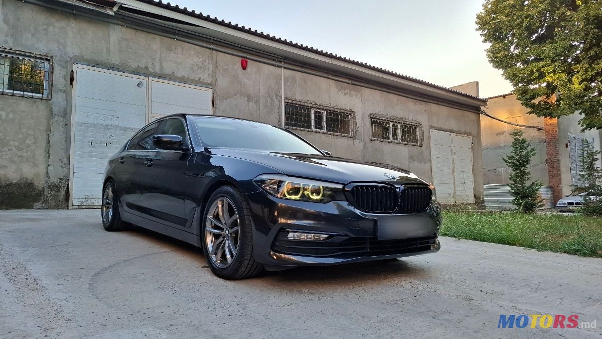 2018' BMW 5 Series photo #1