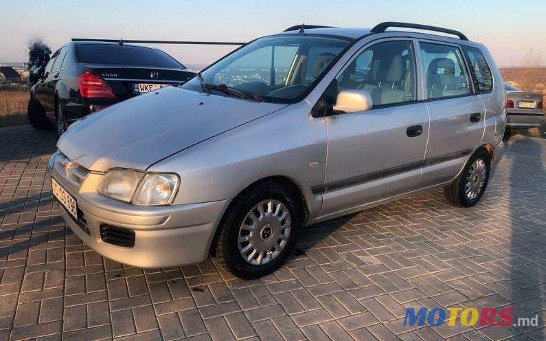 2003' Mitsubishi Space Star photo #1
