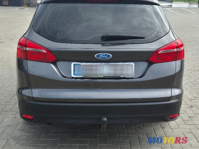 2015' Ford Focus photo #5