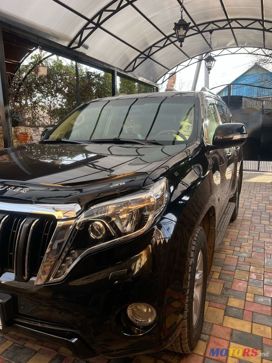 2016' Toyota Land Cruiser Prado photo #3