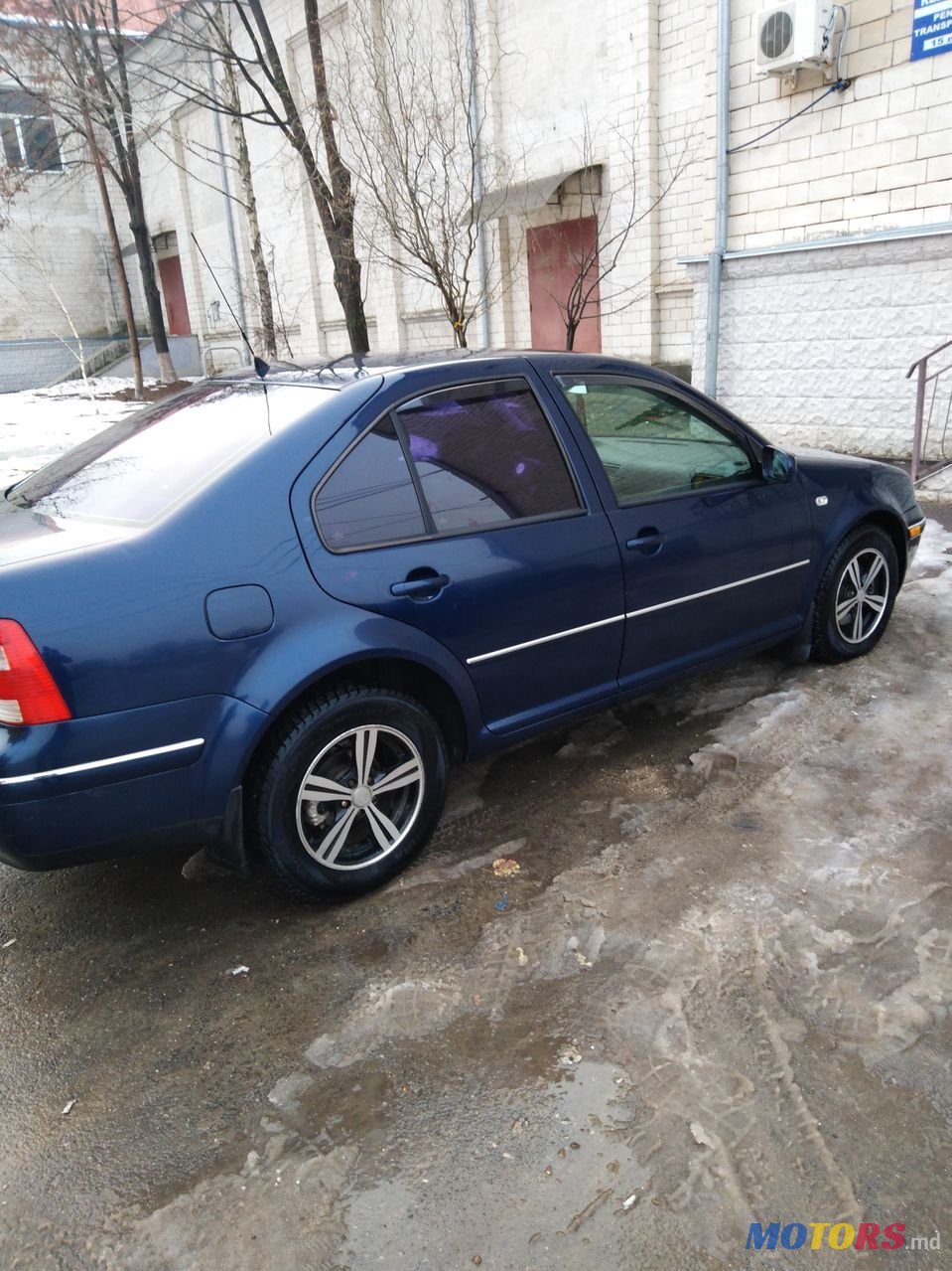 2004' Volkswagen Jetta photo #6