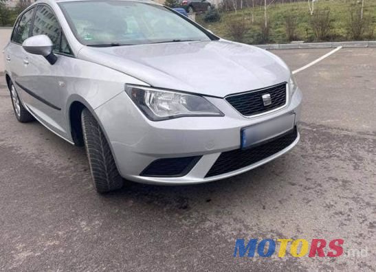 2012' SEAT Ibiza photo #2