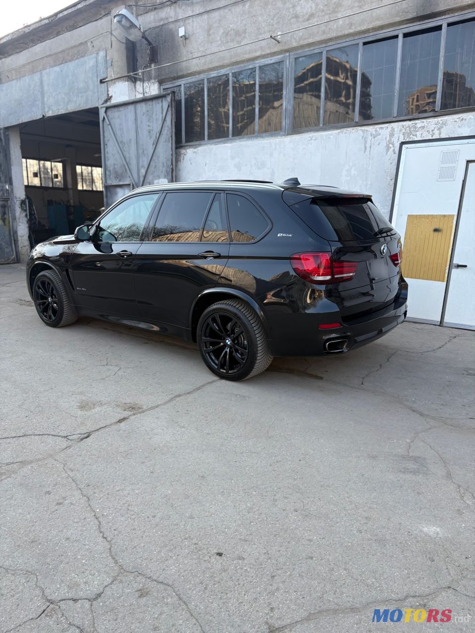 2017' BMW X5 photo #2