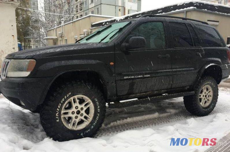 2002' Jeep Grand Cherokee photo #2