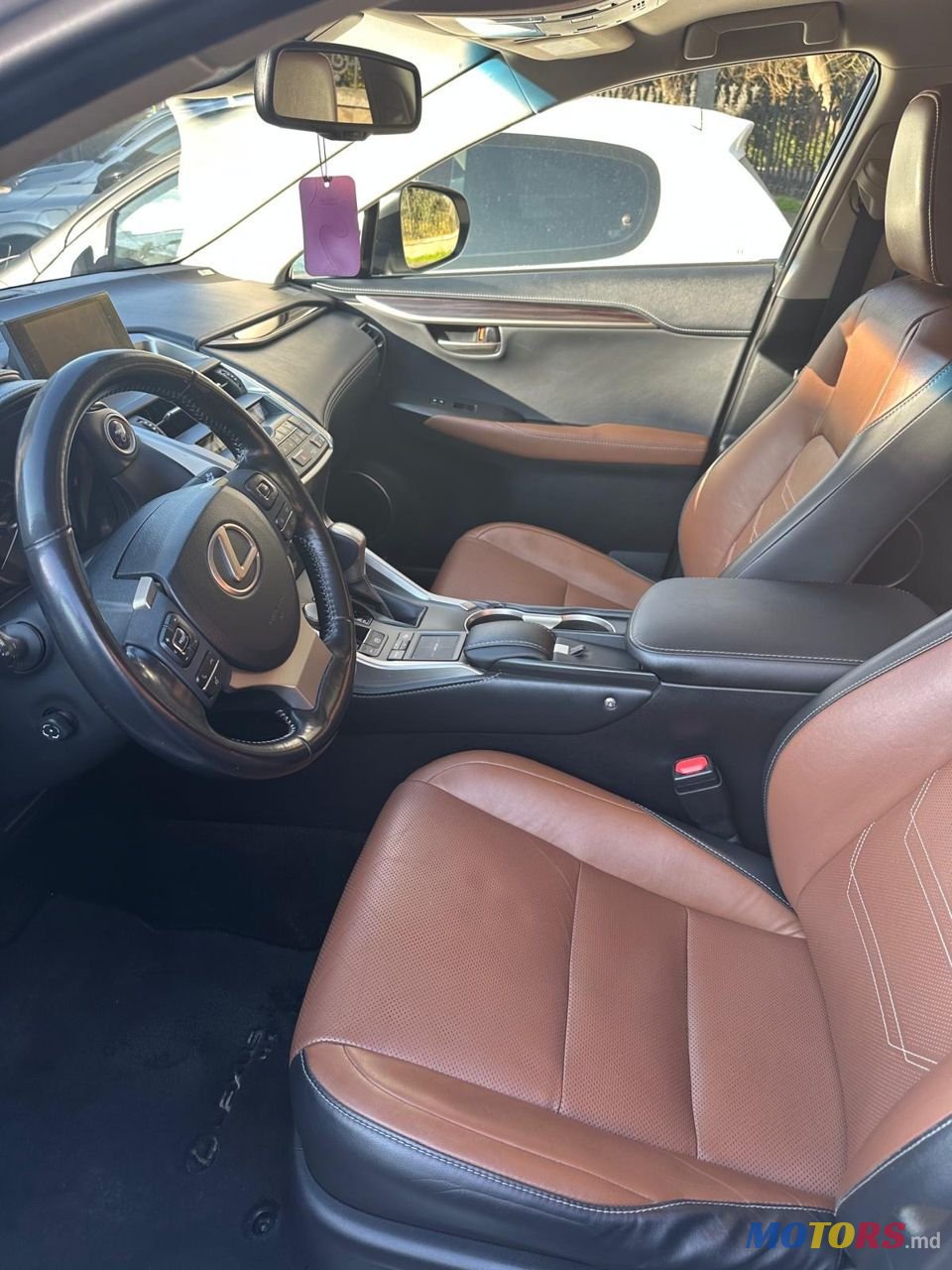 2015' Lexus Nx Series photo #5