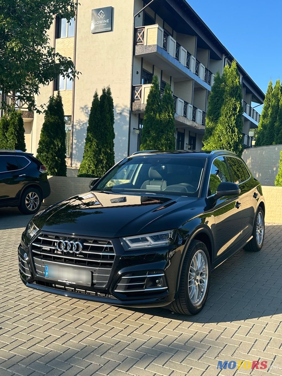 2020' Audi Q5 photo #1