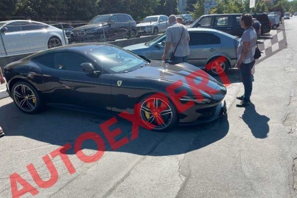 Pentru cineva au venit ”vremurile bune”! Un Ferrari Roma a fost surprins la înmatriculare în Chișinău