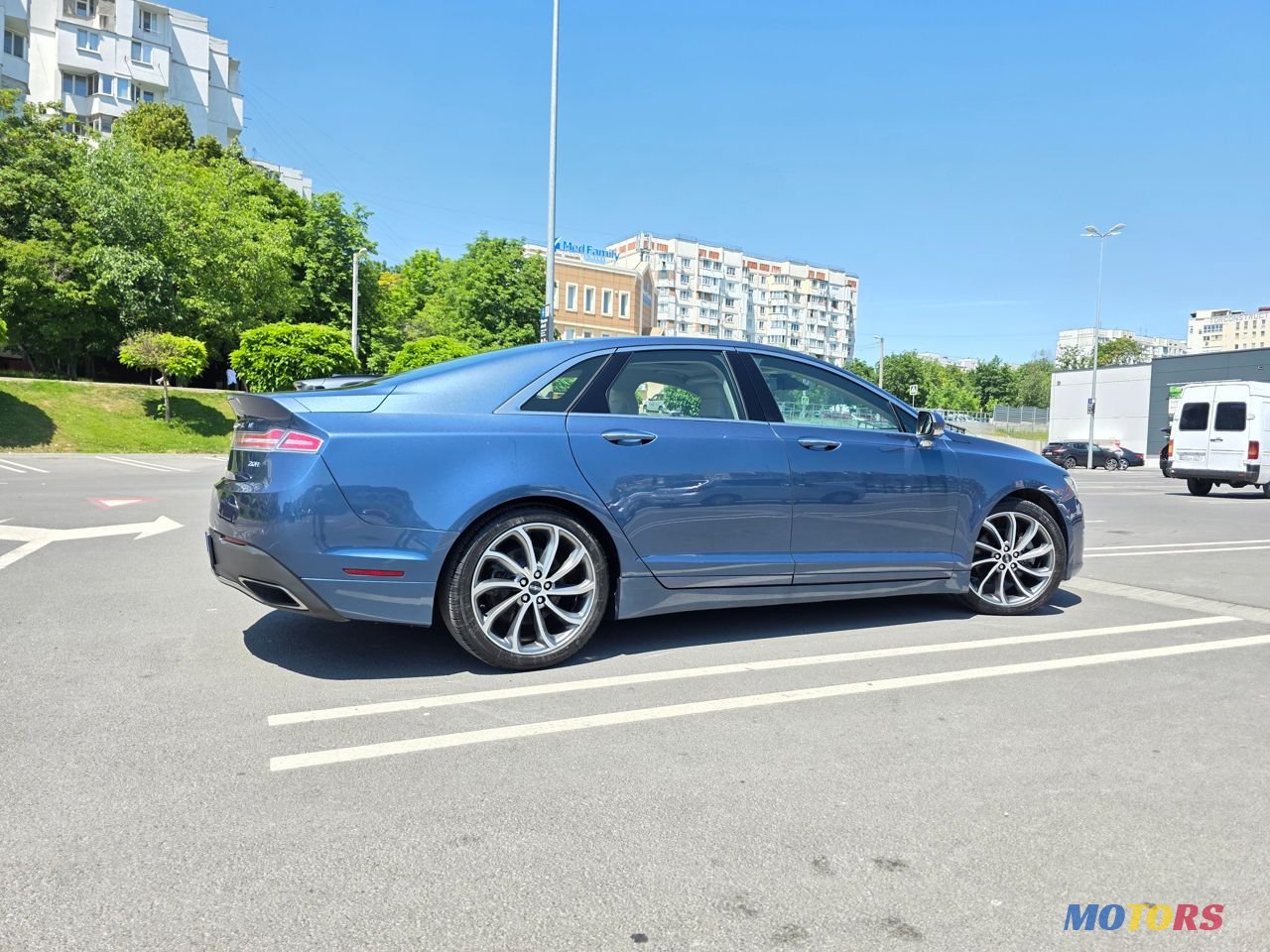 2019' Lincoln MKZ photo #3