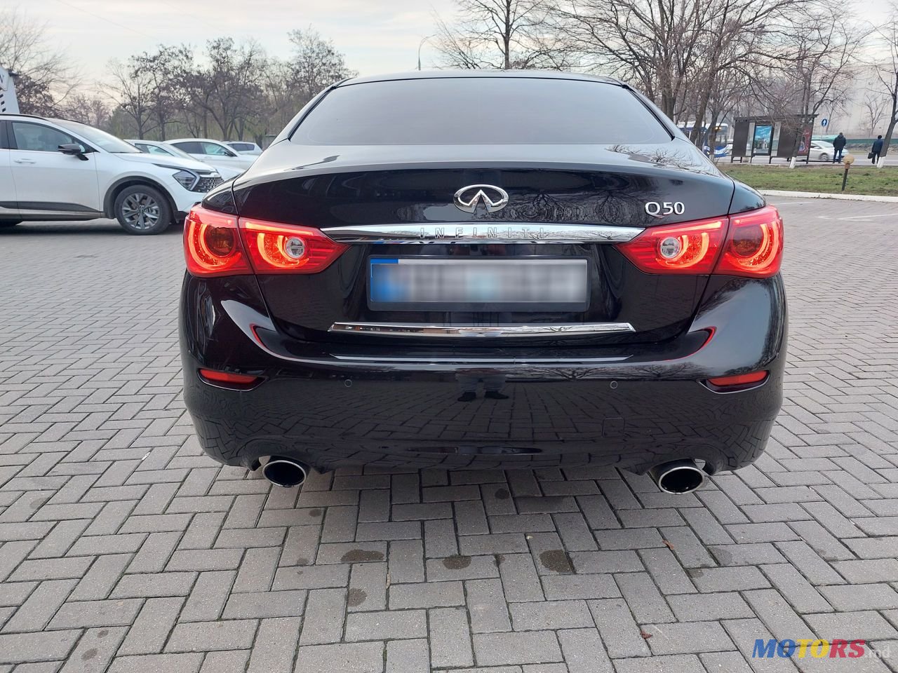 2016' Infiniti Q Series photo #6